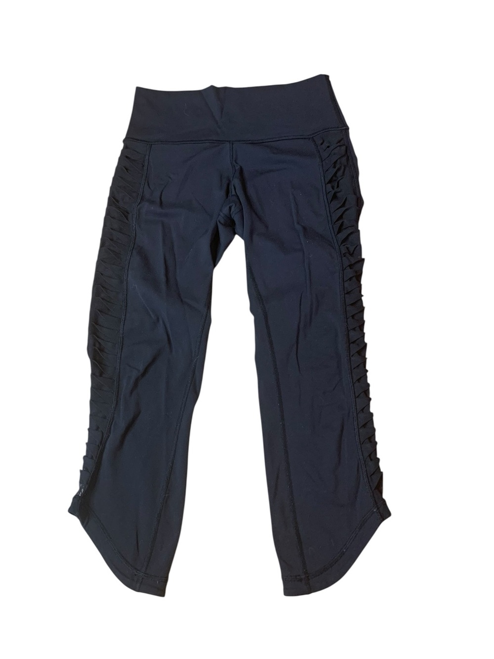Lululemon Black High-Waisted Cropped Leggings with Mesh Lattice Detail - Size 4
